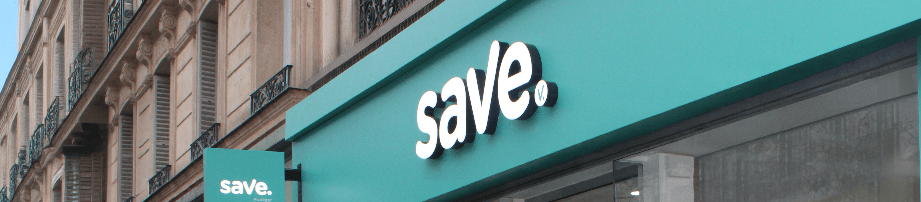 Devanture d'un magasin Save